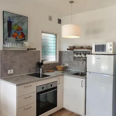 Cozy And Intimate In 度假居 *