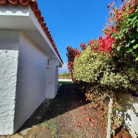 Cozy And Intimate In 度假居 *